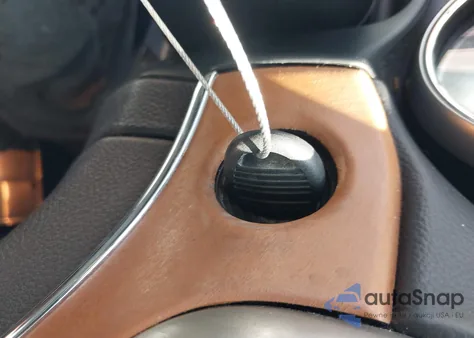 2013 Jeep Grand Cherokee Overland from USA, damaged, VIN 1C4RJECT8DC645085